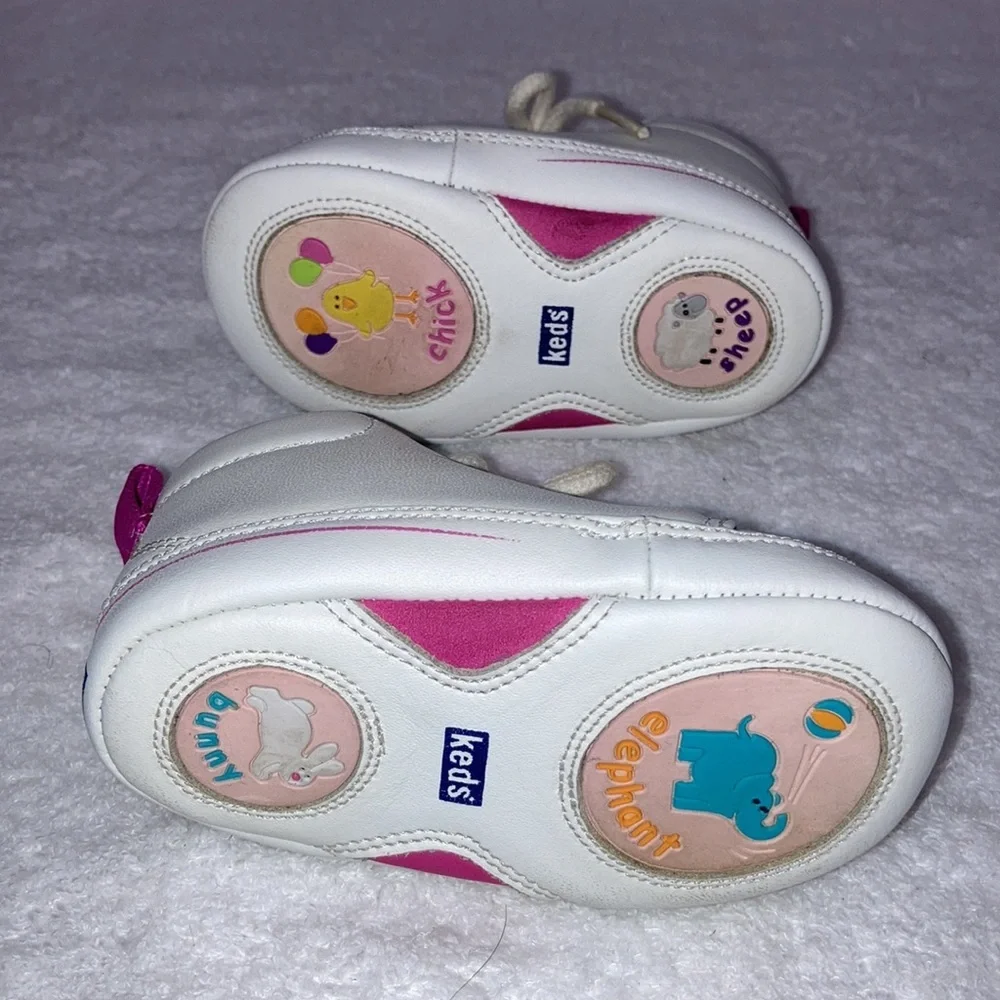 Keds all baby crib shoes white leather embroidered chick balloons size 3